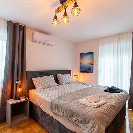 Two Bedroom Modern Apartment Near The Airport Velika Gorica Exterior foto